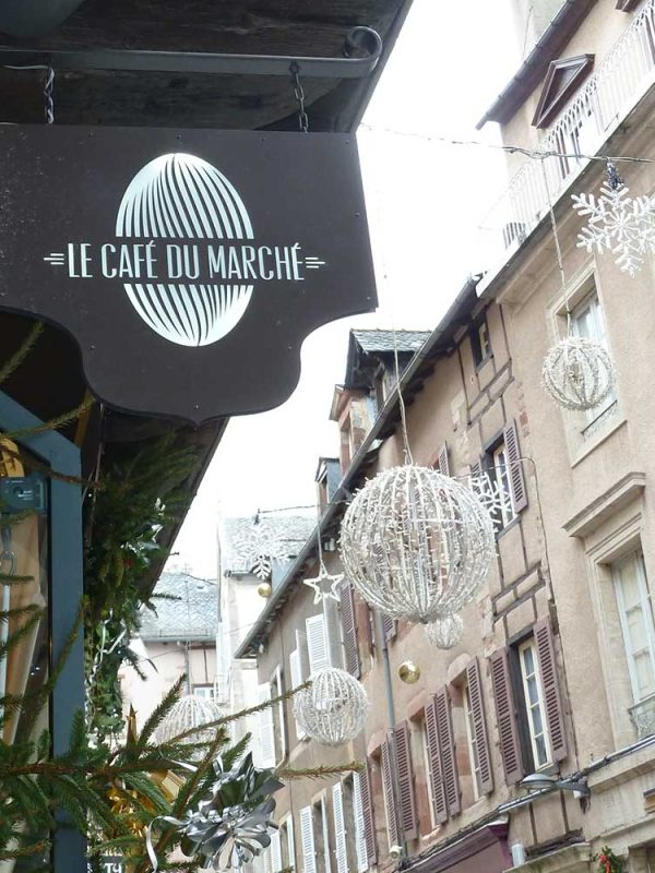 drapeau-cafe-du-marche
